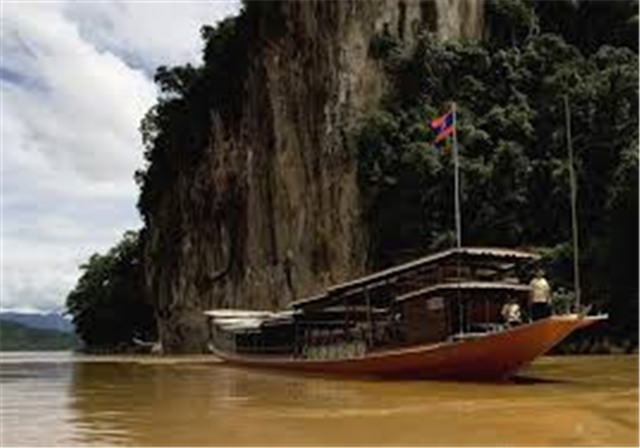 Luangsay Cruise
